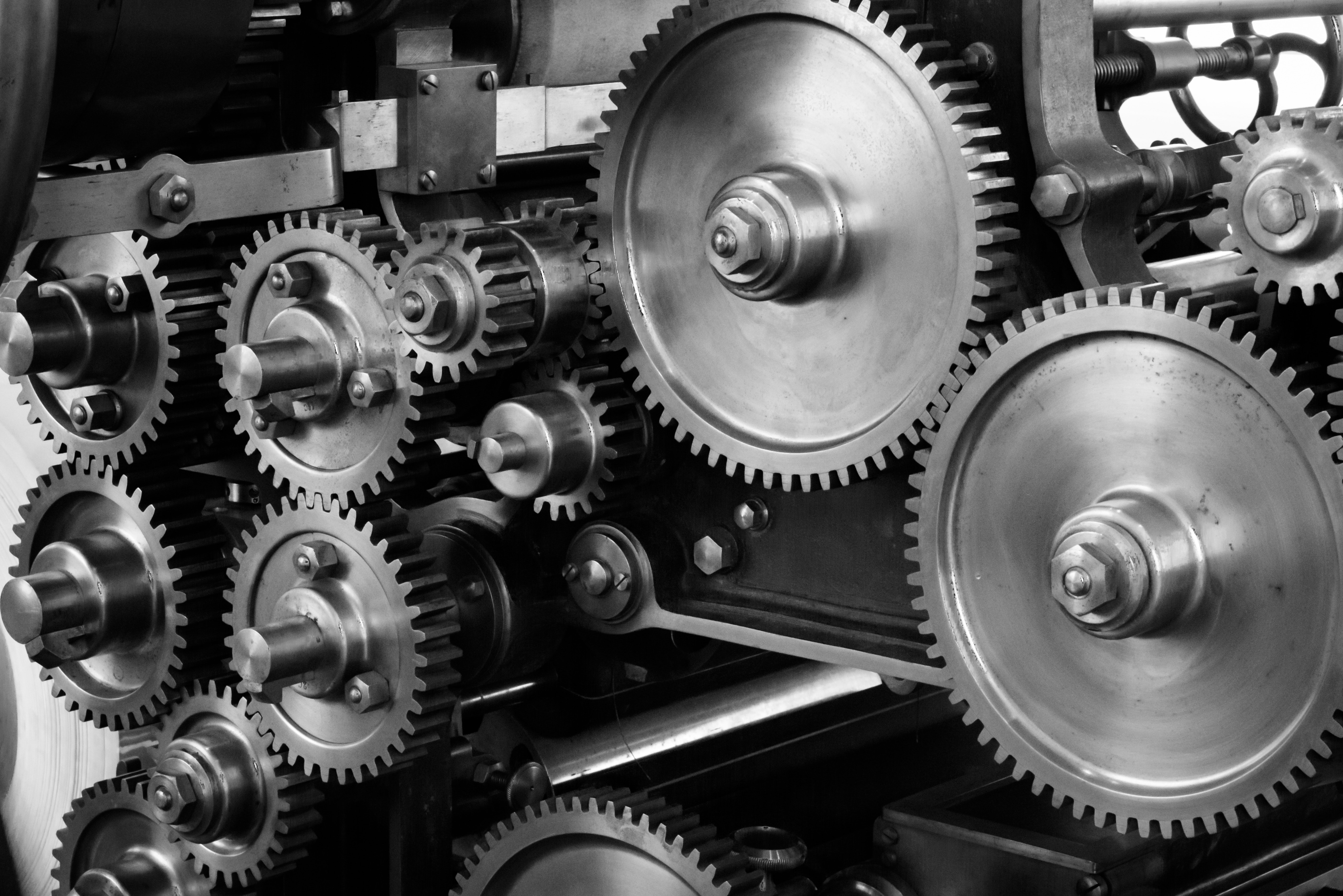 black-and-white-cogs-gears-159298